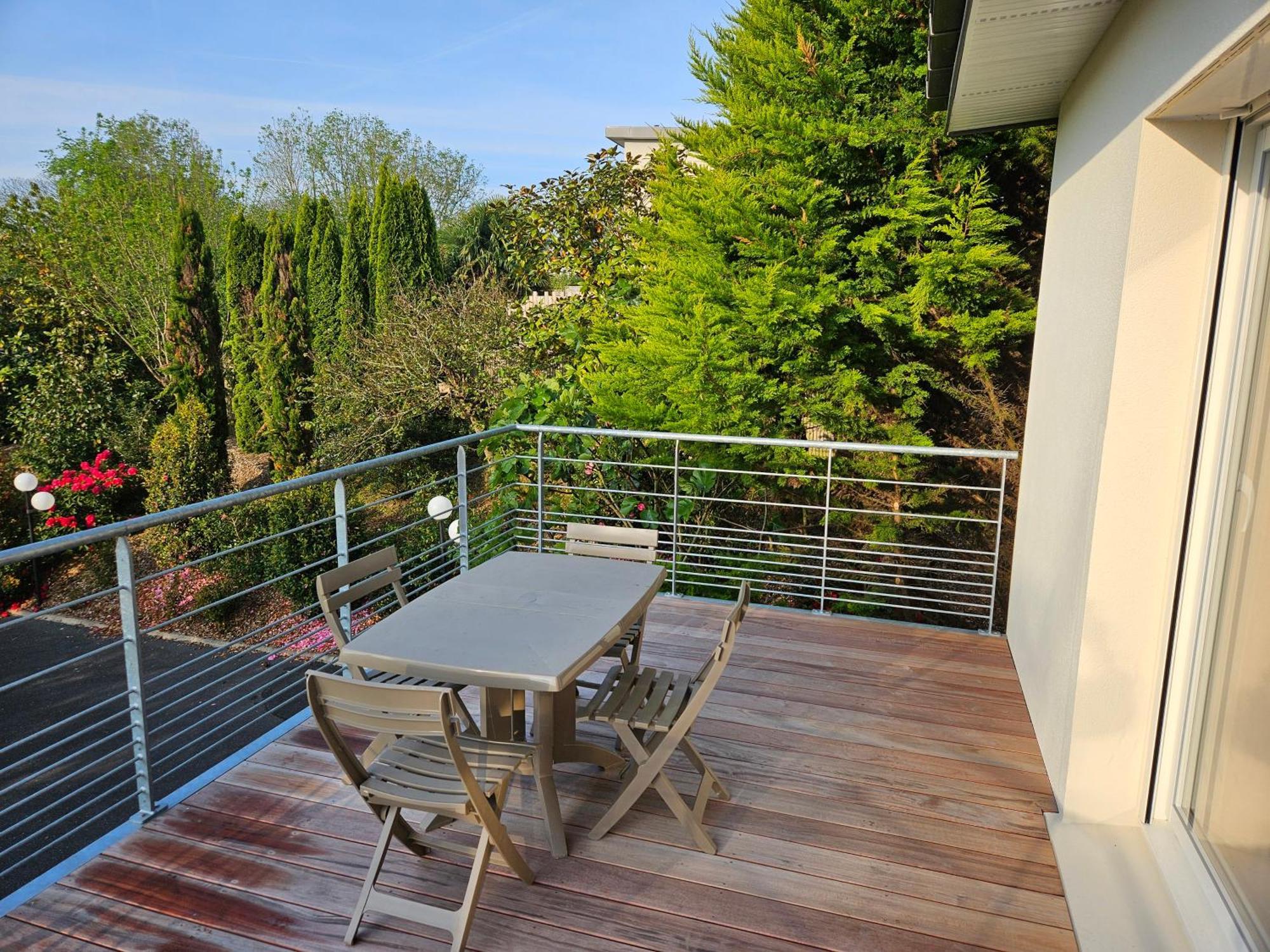 A L'Escale Fleurie Apartment Guipavas Exterior foto